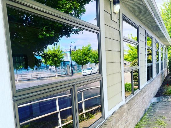 Commercial Window Cleaning Service Company Near Me in Hillsboro OR 2